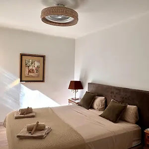 https://exclusive-central-attic-in-old-town-blanes.catalonia-hotels.com